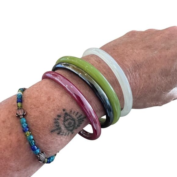 Vintage Glass Bangle Bracelets – Set of 4 - Picture 2 of 6